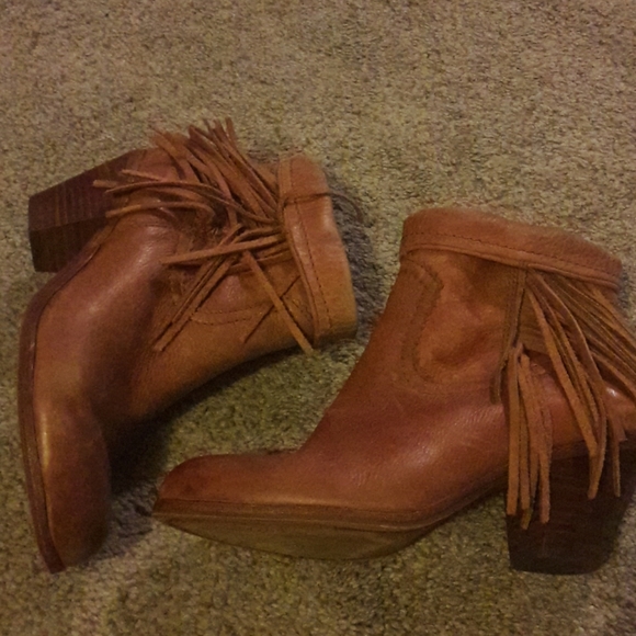 Sam Edelman Caramel Fringe Ankle Booties 6.5 - Picture 4 of 8